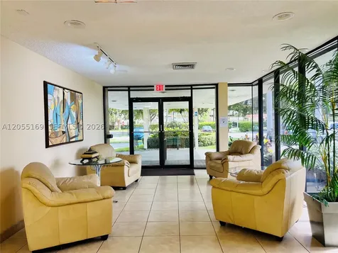 8900 Washington Boulevard Pembroke Pines FL 33025