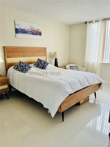 8900 Washington Boulevard Pembroke Pines FL 33025