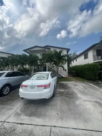 467 E 13th Street Hialeah FL 33010