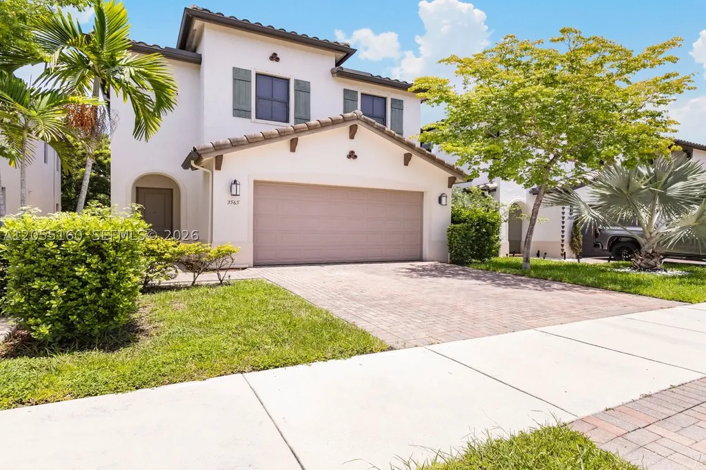 3565 W 97th Street Hialeah FL 33018