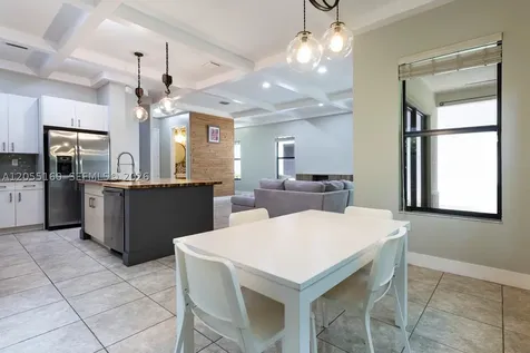 3565 W 97th Street Hialeah FL 33018
