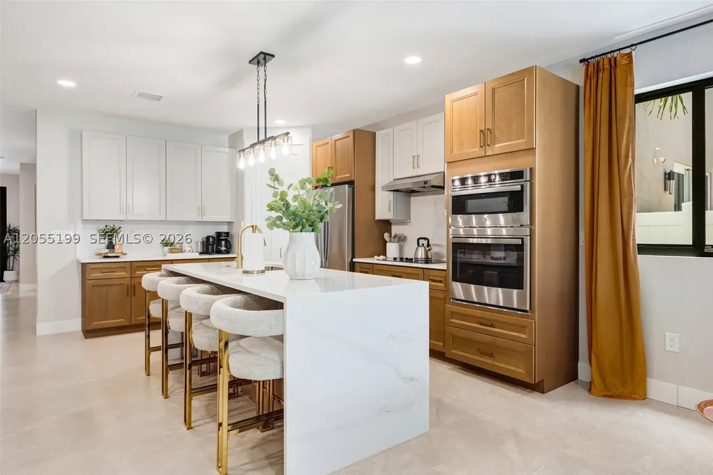 703 SW 17th Street Fort Lauderdale FL 33315