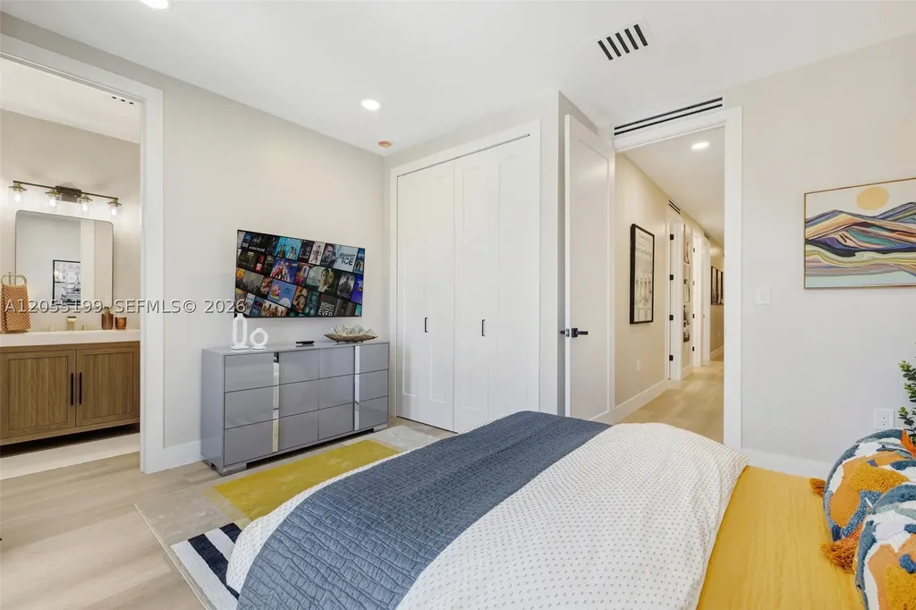 703 SW 17th Street Fort Lauderdale FL 33315