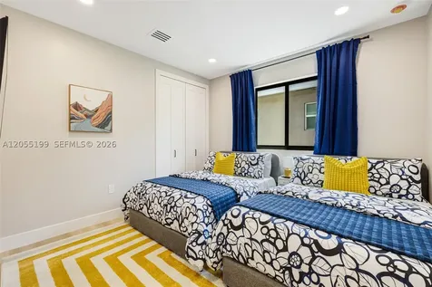 703 SW 17th Street Fort Lauderdale FL 33315