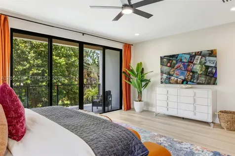 703 SW 17th Street Fort Lauderdale FL 33315