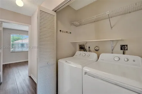 4025 Fern Forest Road Cooper City FL 33026