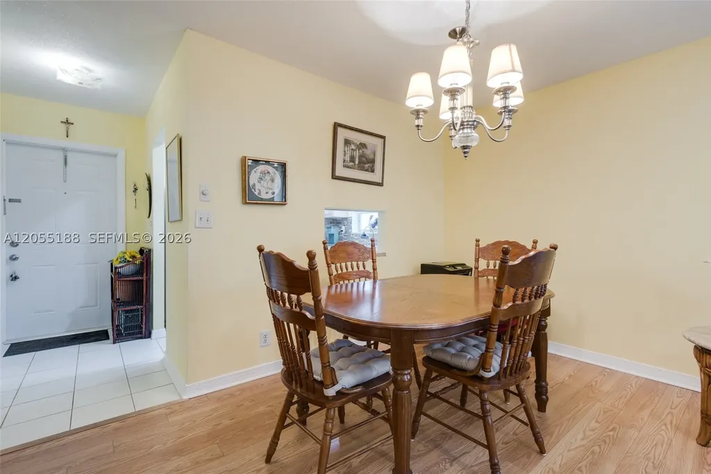 1401 N 12th Court Hollywood FL 33019