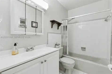 1401 N 12th Court Hollywood FL 33019
