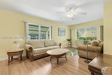 1401 N 12th Court Hollywood FL 33019