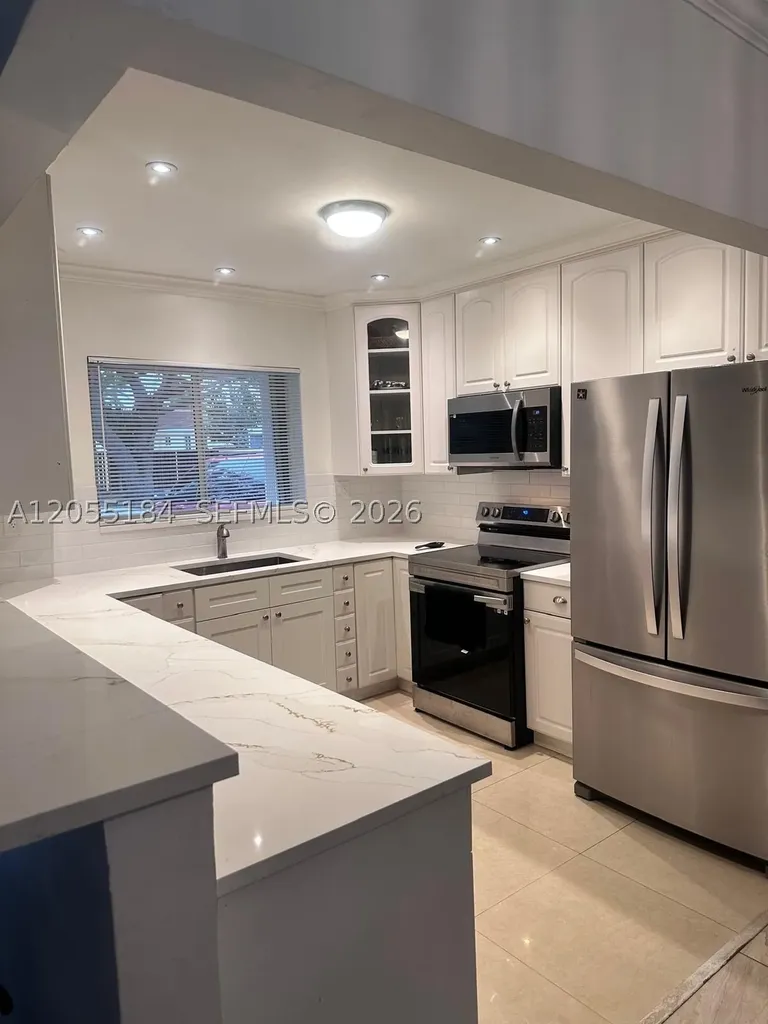 2532 NE 21 St Terrace Lighthouse Point FL 33064