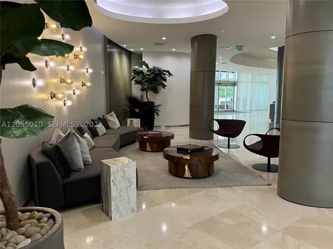 10275 Collins Avenue Bal Harbour FL 33154