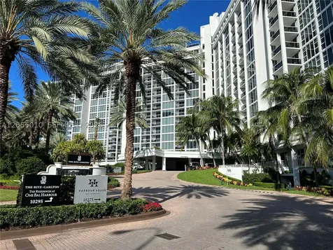 10275 Collins Avenue Bal Harbour FL 33154
