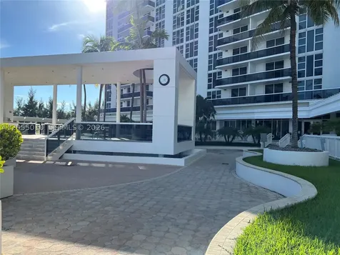 10275 Collins Avenue Bal Harbour FL 33154