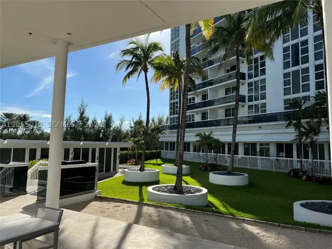 10275 Collins Avenue Bal Harbour FL 33154