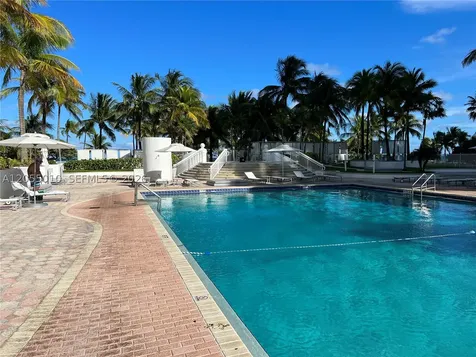 10275 Collins Avenue Bal Harbour FL 33154