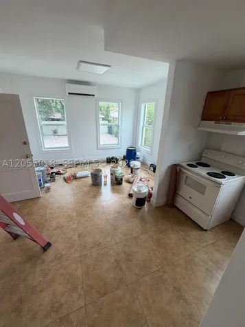 4152 SW 13th Street Miami FL 33134