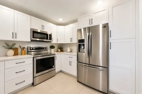 4952 SW 32nd Avenue Dania Beach FL 33312