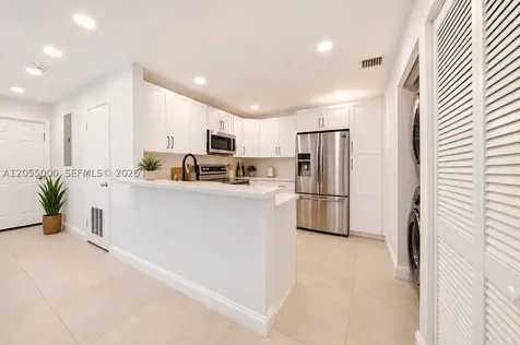 4952 SW 32nd Avenue Dania Beach FL 33312