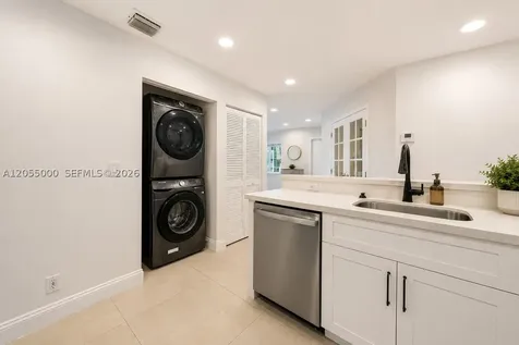 4952 SW 32nd Avenue Dania Beach FL 33312