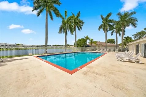4952 SW 32nd Avenue Dania Beach FL 33312
