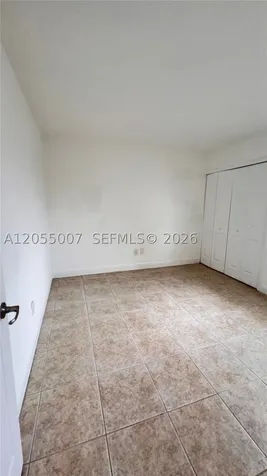984 W 40th Street Hialeah FL 33012