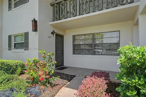 100 Fairway Court Lake Placid FL 33852