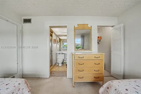 100 Fairway Court Lake Placid FL 33852