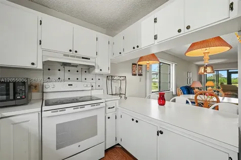 100 Fairway Court Lake Placid FL 33852