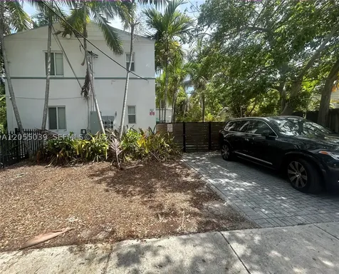 6210 NE 5th Avenue Miami FL 33138