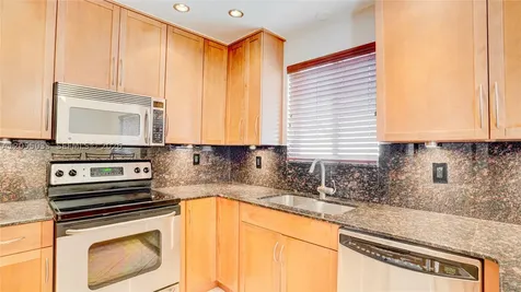 13463 SW 39th Lane Miami FL 33175