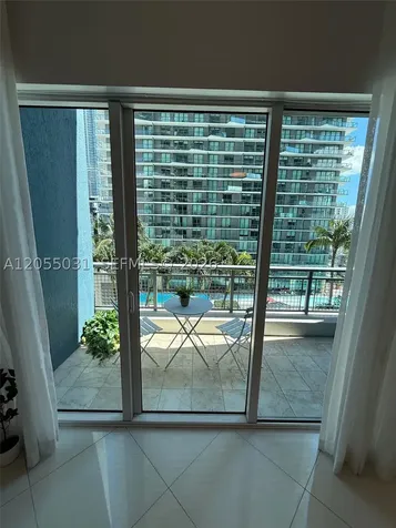60 SW 13th Street Miami FL 33130