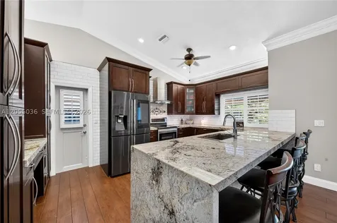 5725 SW 88th Avenue Cooper City FL 33328