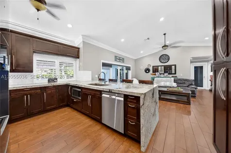 5725 SW 88th Avenue Cooper City FL 33328