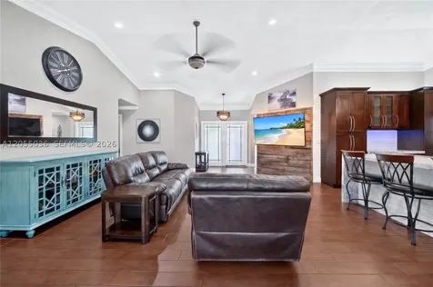 5725 SW 88th Avenue Cooper City FL 33328