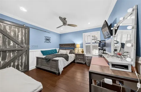 5725 SW 88th Avenue Cooper City FL 33328