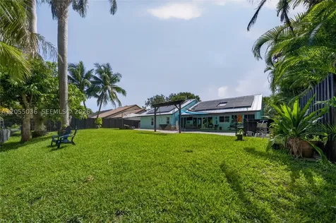 5725 SW 88th Avenue Cooper City FL 33328