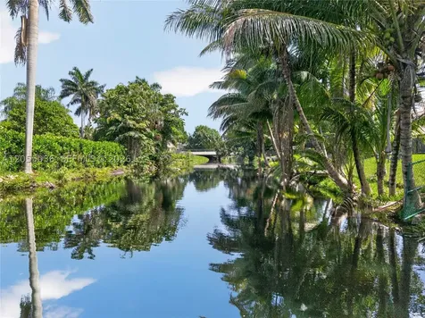 5725 SW 88th Avenue Cooper City FL 33328