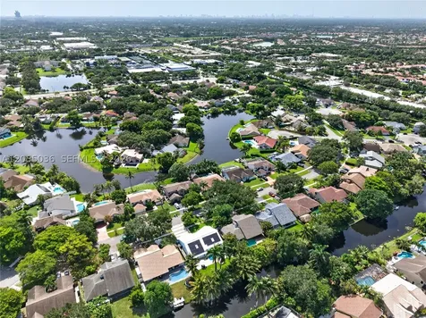 5725 SW 88th Avenue Cooper City FL 33328