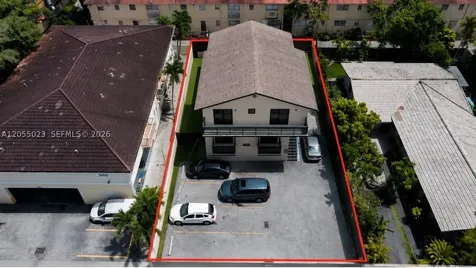 2504 NW 14th Street Miami FL 33125