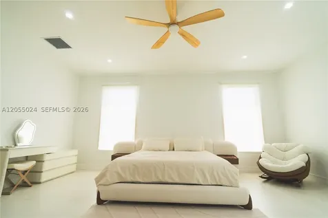 9330 SW 34th Street Miami FL 33165