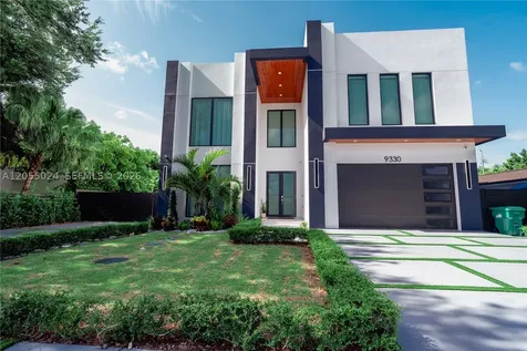 9330 SW 34th Street Miami FL 33165