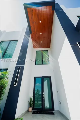 9330 SW 34th Street Miami FL 33165