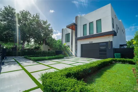9330 SW 34th Street Miami FL 33165
