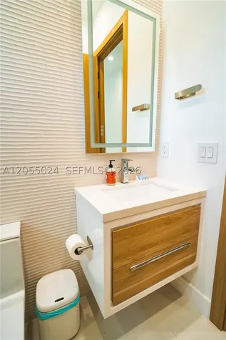 9330 SW 34th Street Miami FL 33165