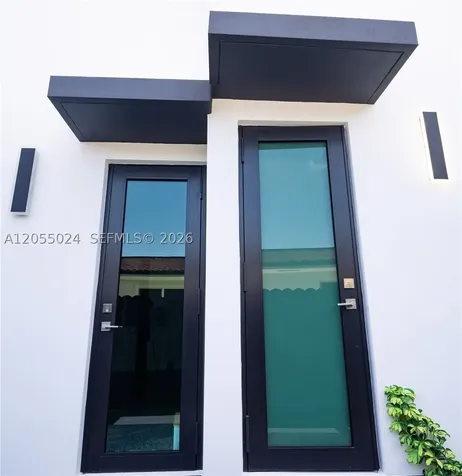 9330 SW 34th Street Miami FL 33165