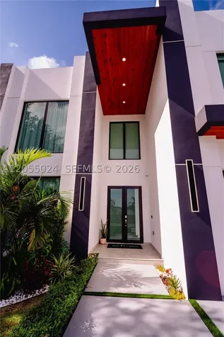 9330 SW 34th Street Miami FL 33165