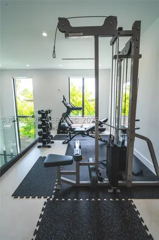 9330 SW 34th Street Miami FL 33165