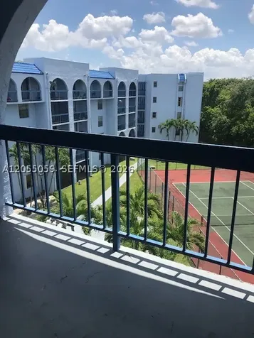 9440 Fontainebleau Boulevard Miami FL 33172