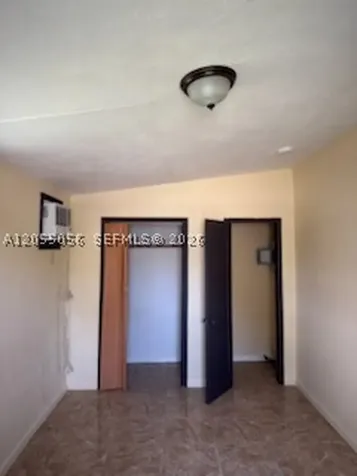 863 NW 139th Street Miami FL 33168