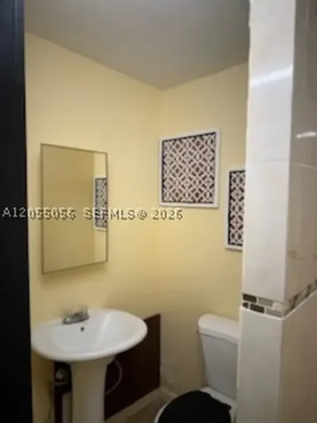 863 NW 139th Street Miami FL 33168